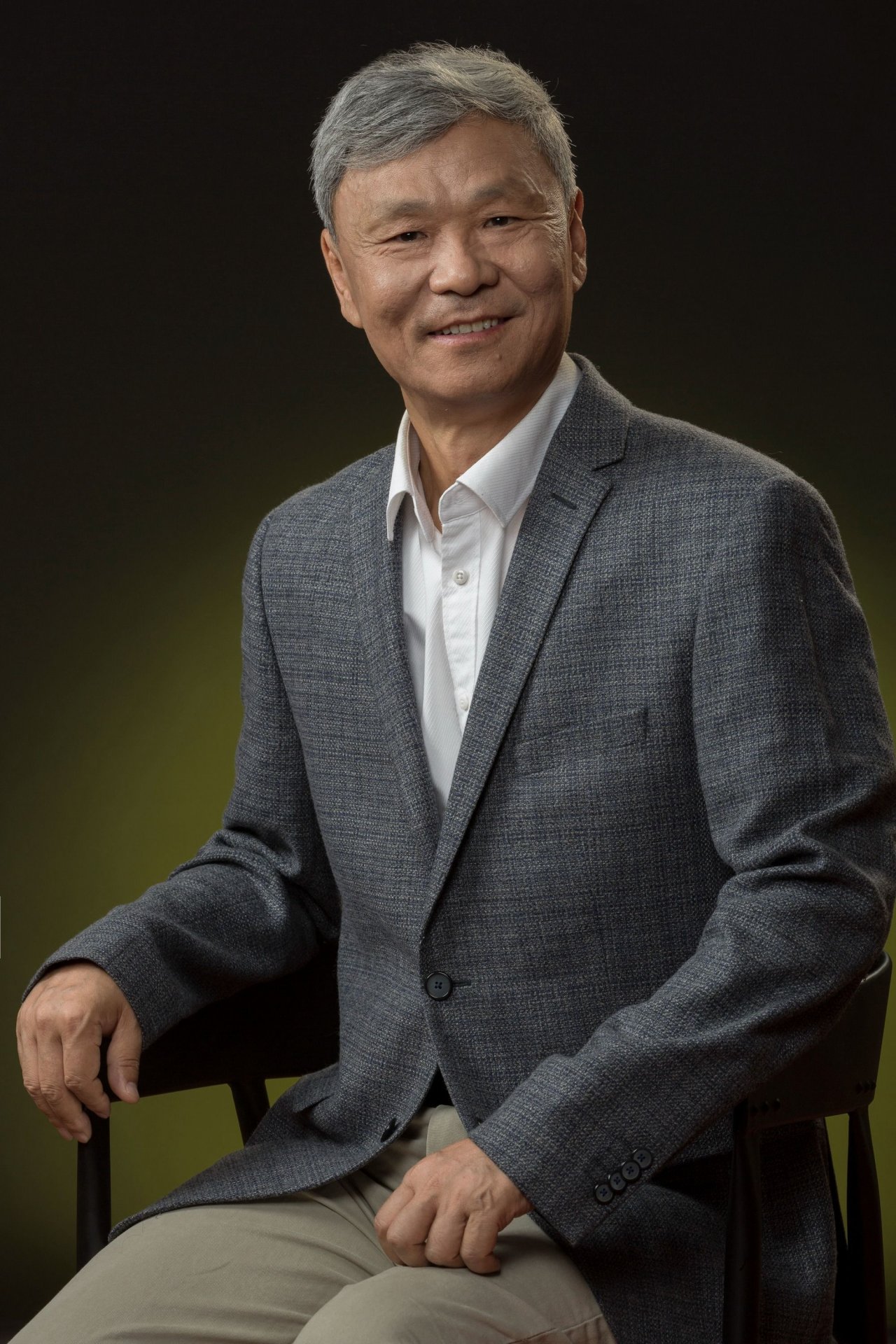 中国敦煌吐鲁番学会民族文字专业委员等