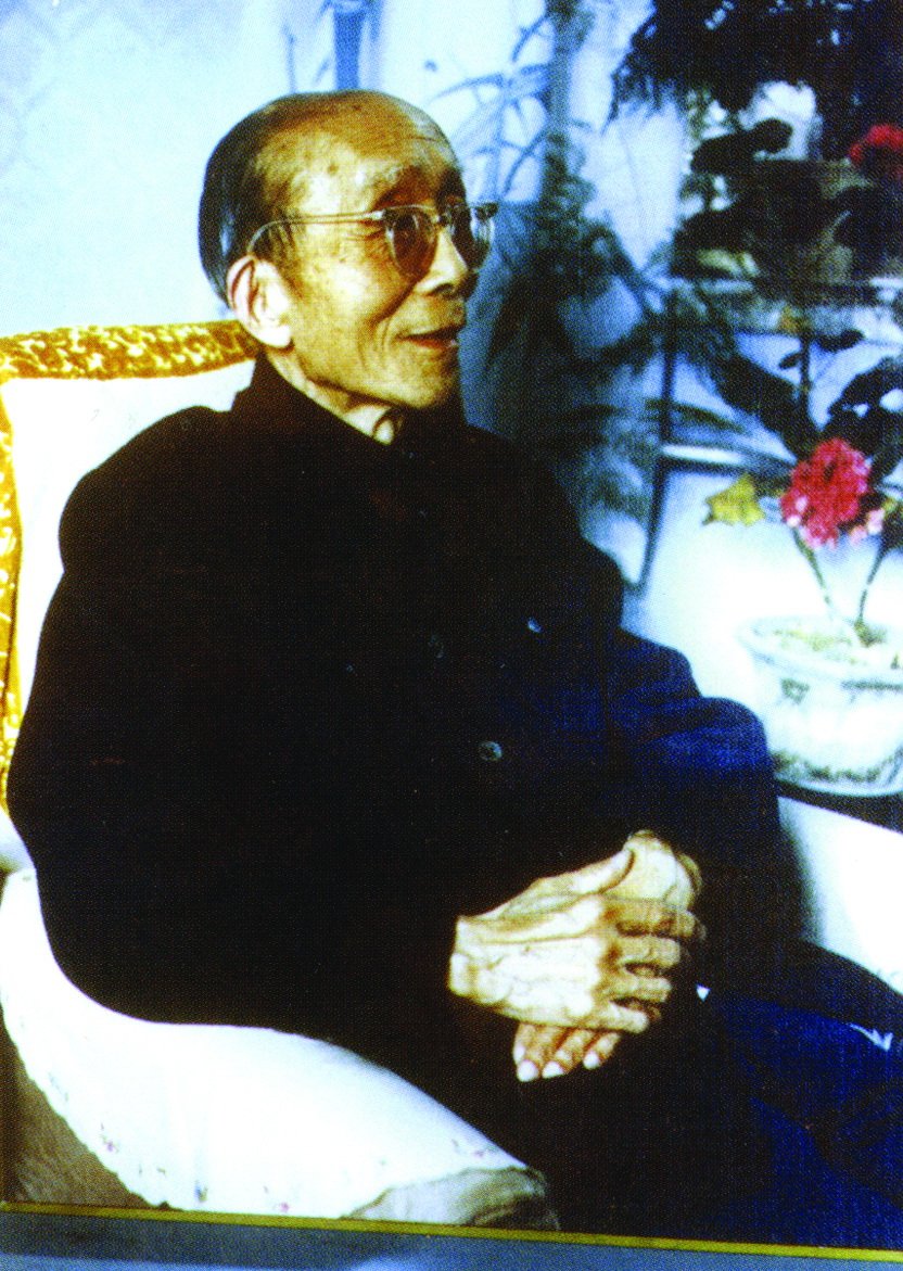 三届全国人大代表