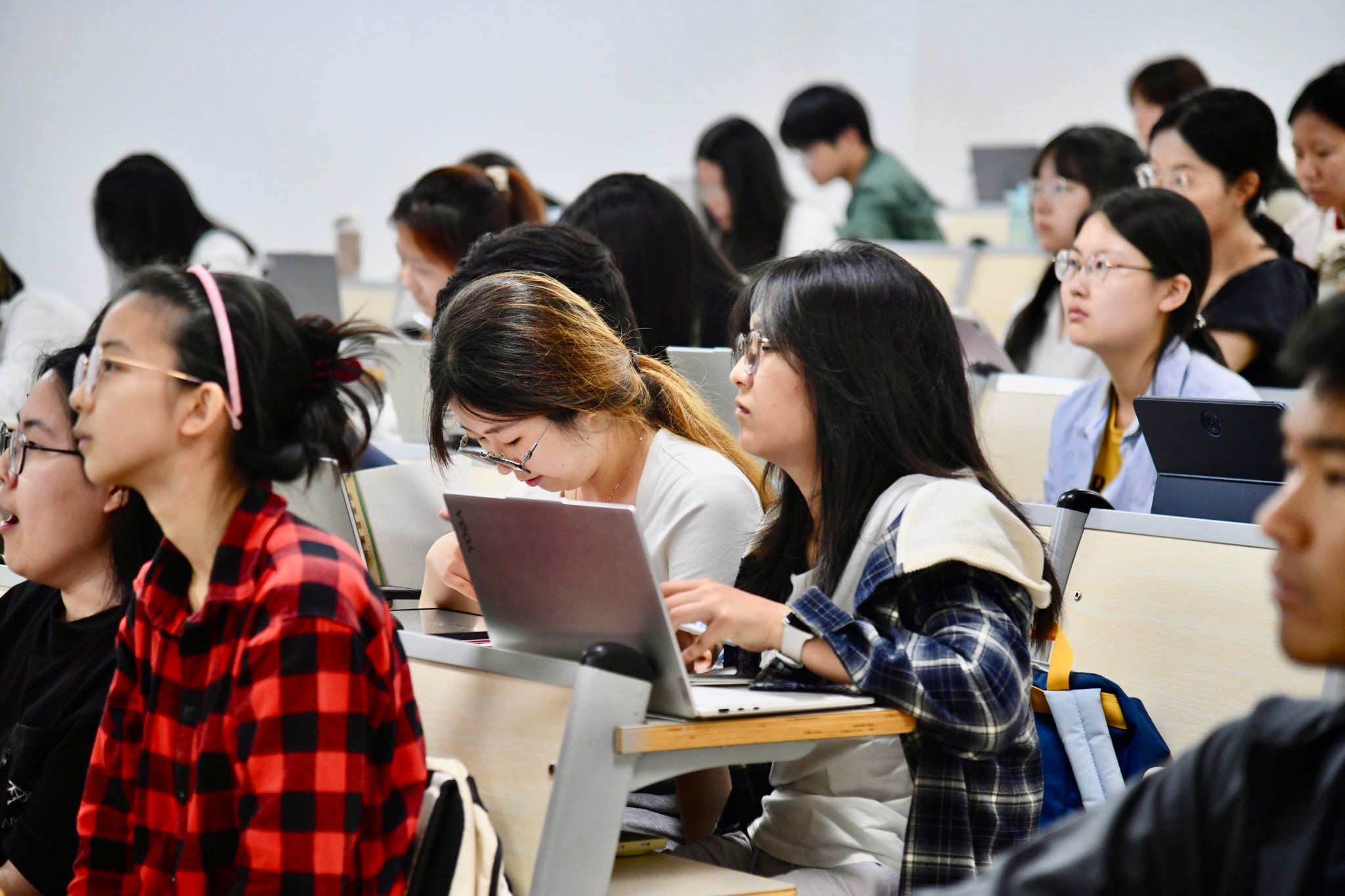 培育拔尖创新人才