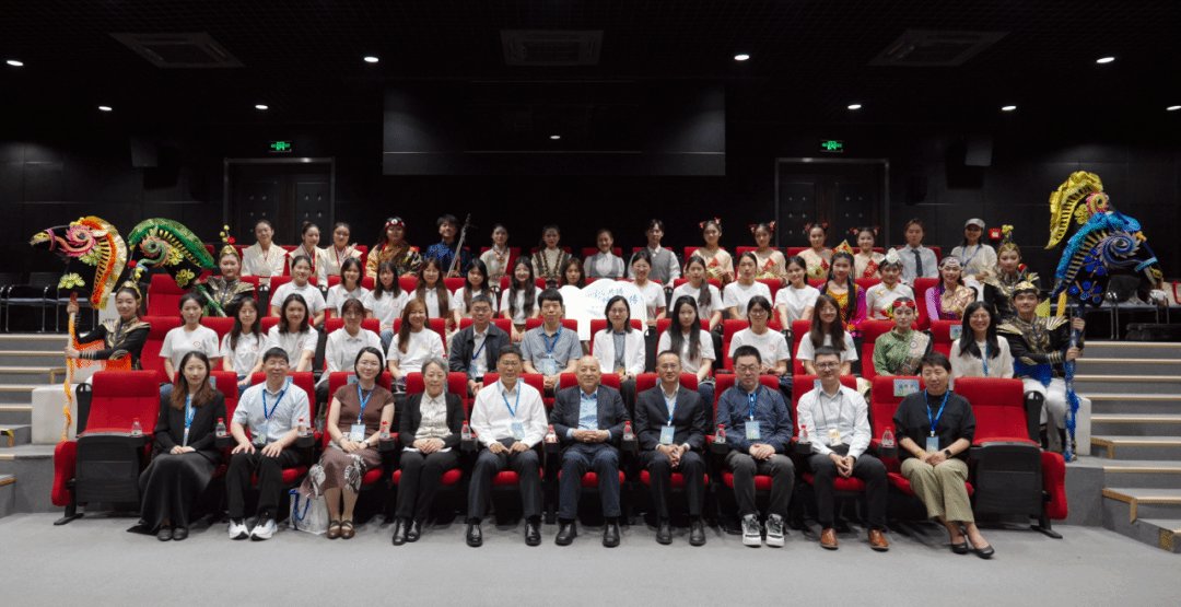 在故宫博物院数字所举办阶段性成果展示