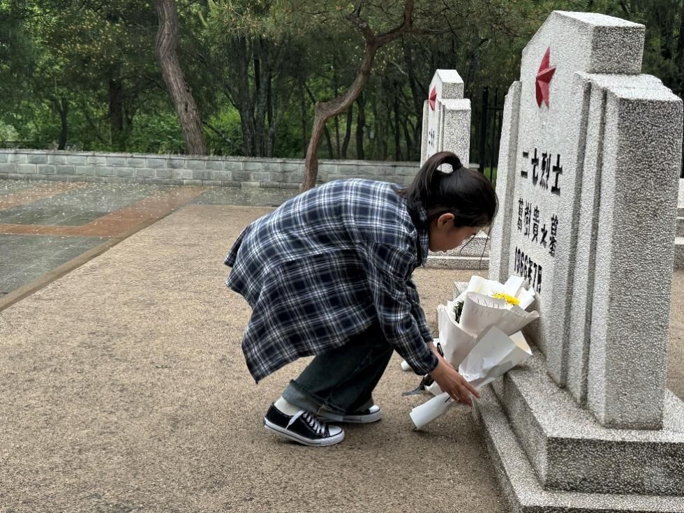 中华民族是英雄辈出的民族