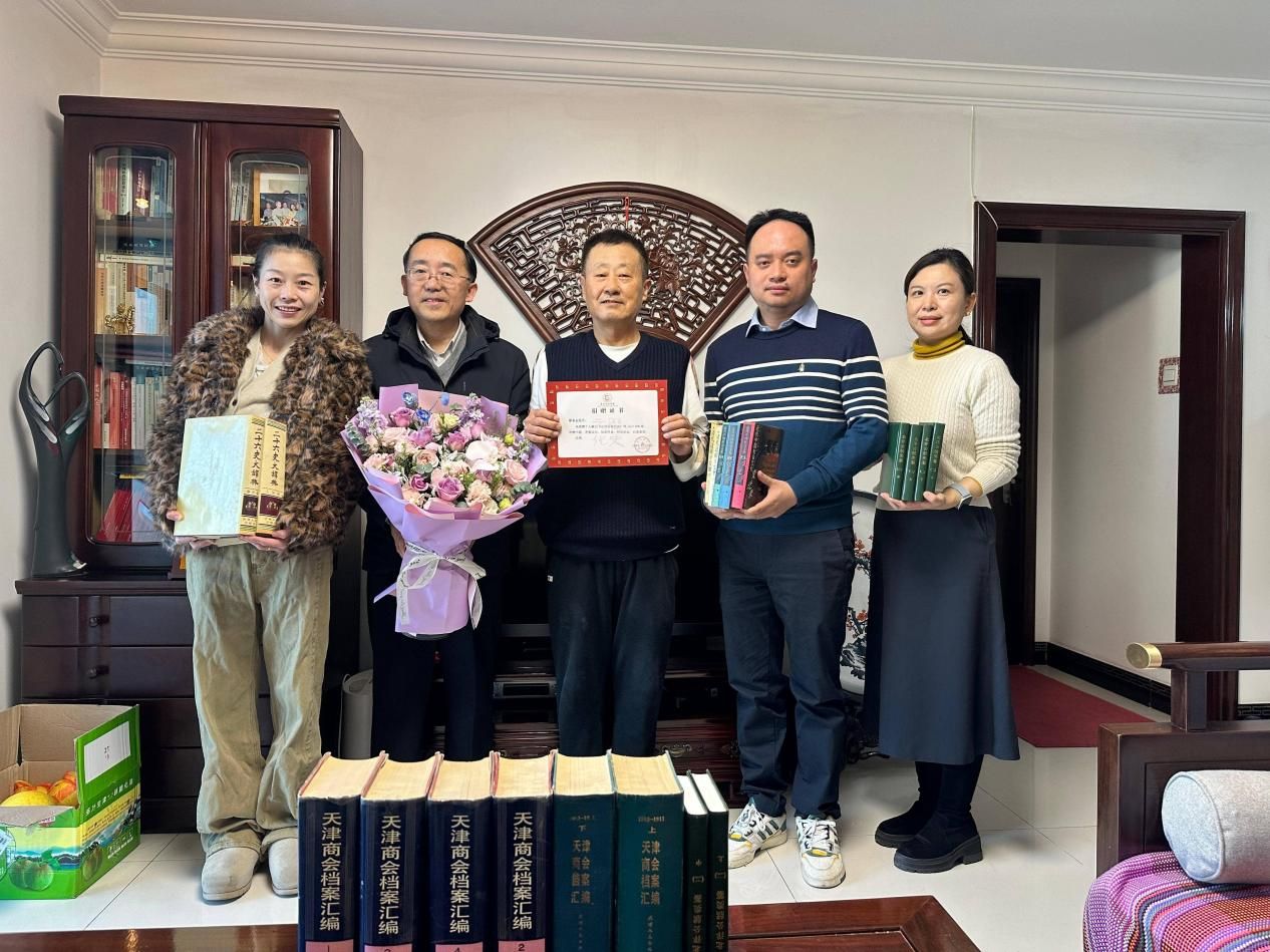 历史文化学院于6月22日组织召开本科