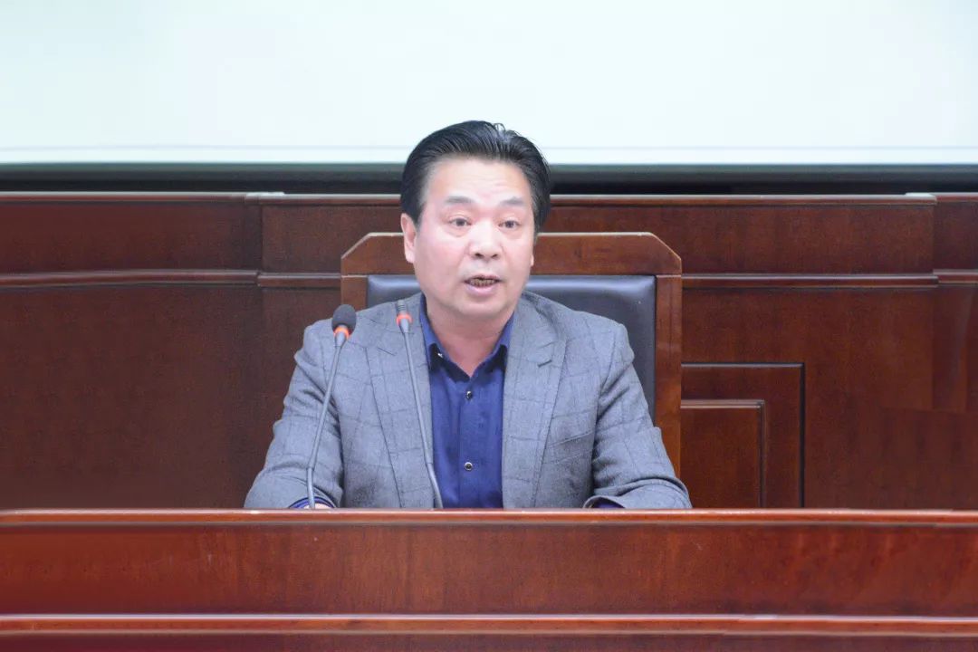 澳博体育下载新手怎么玩校友工作办公室