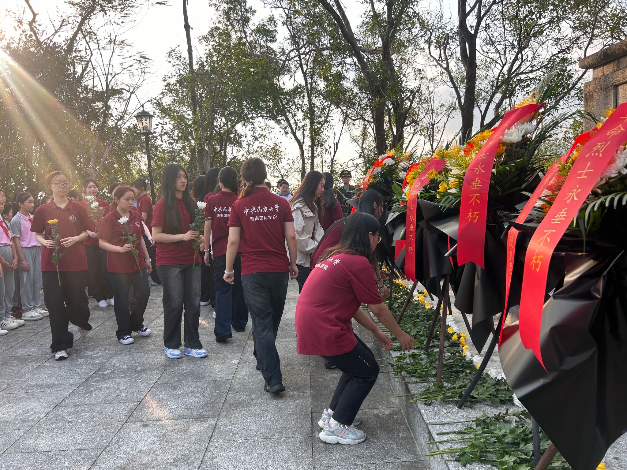 澳博体育下载最新版下载附属中学陵水黎