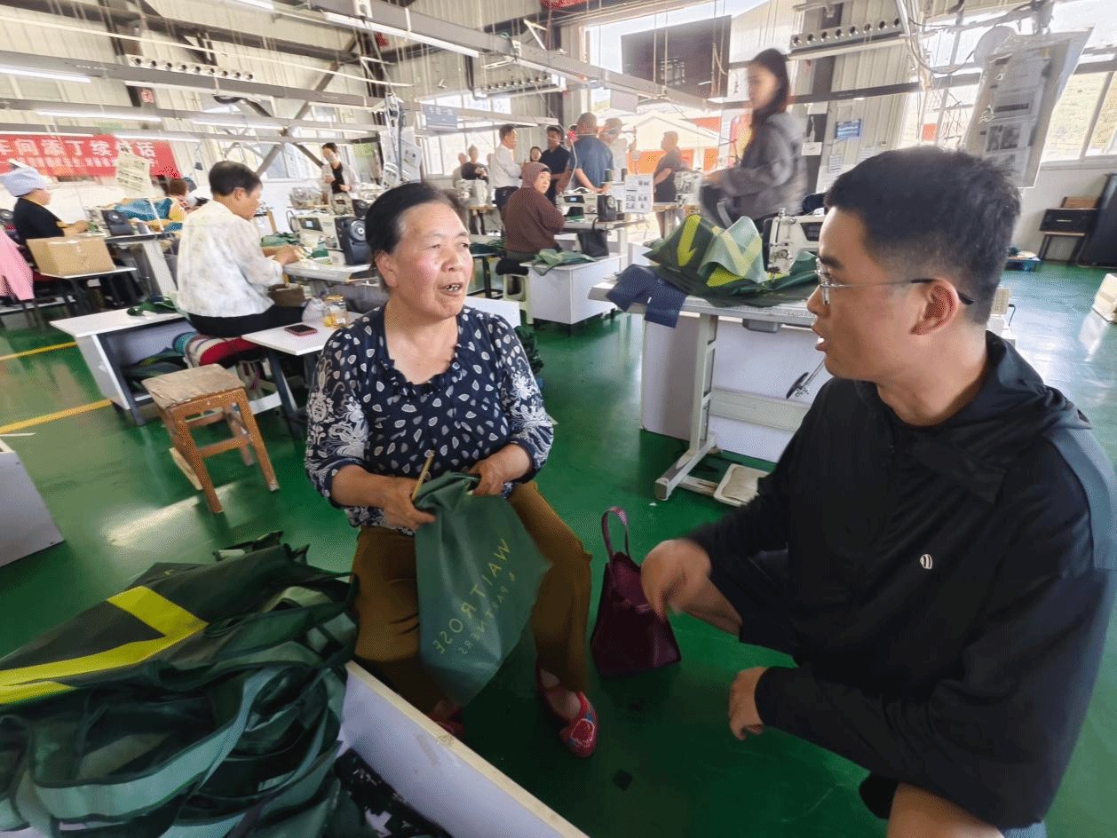 在知行合一中宣传推广践行《中华人民共