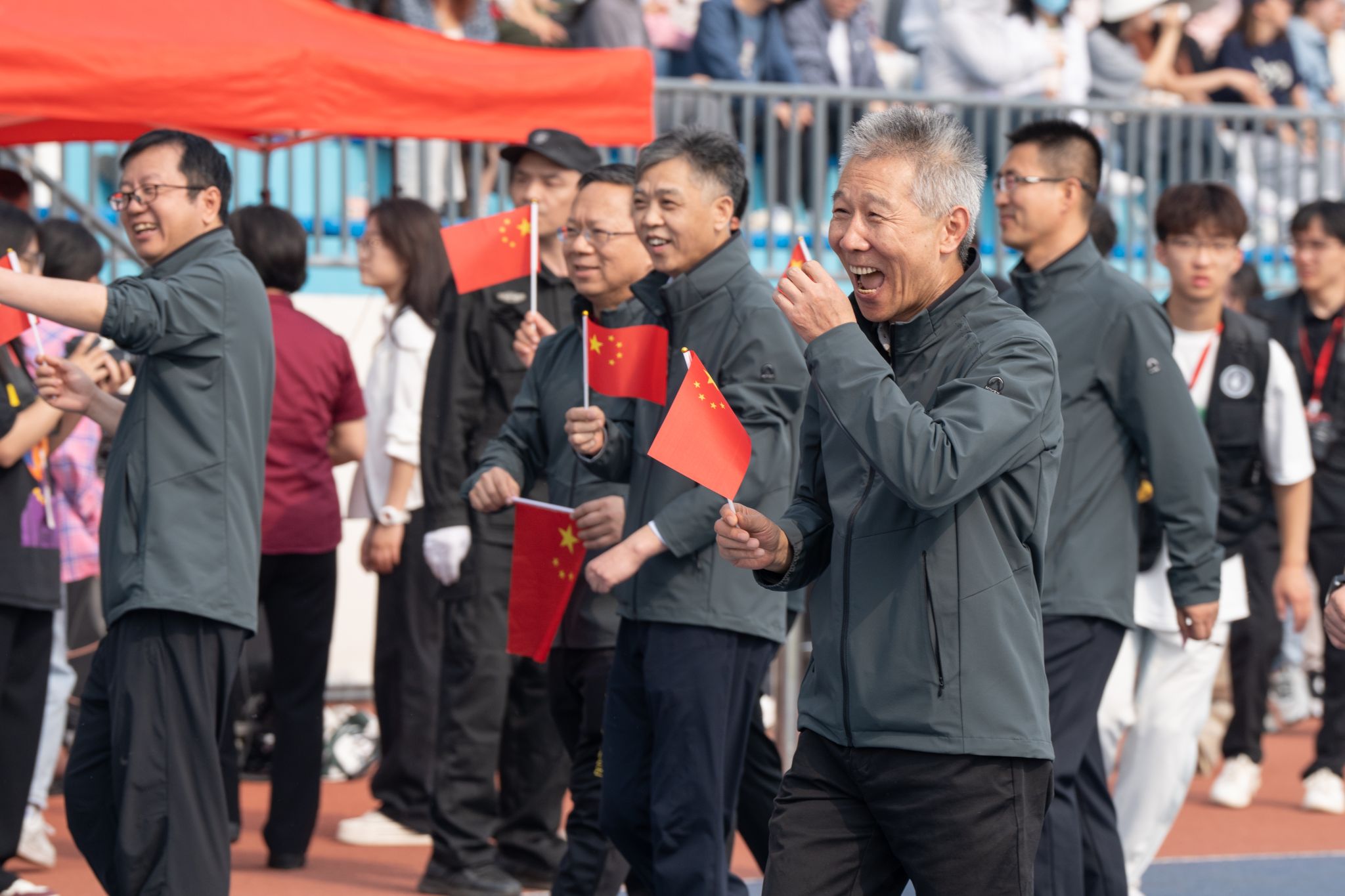 新闻网讯 最美人间四月天