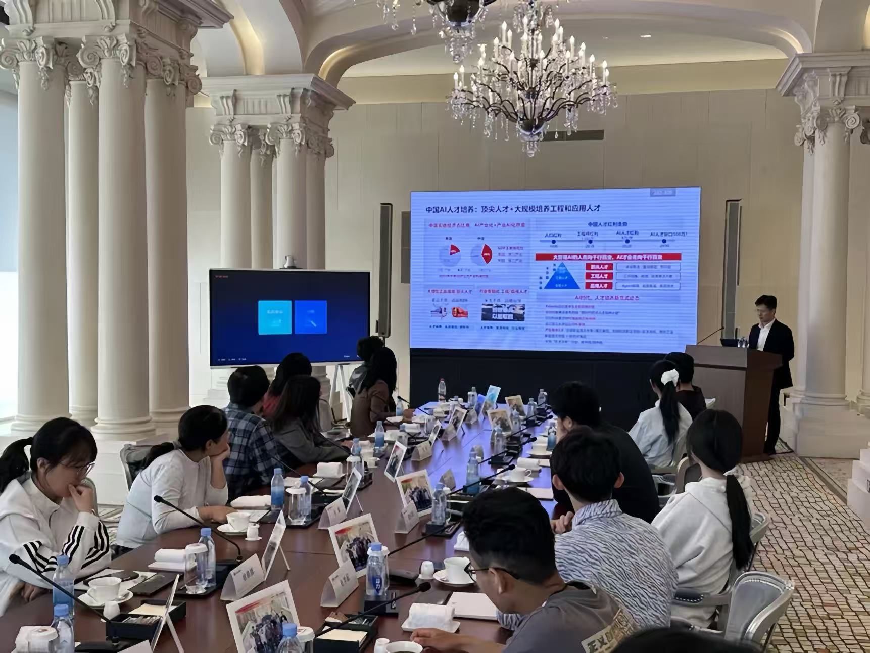 信息工程学院春季专业实习实践活动走进