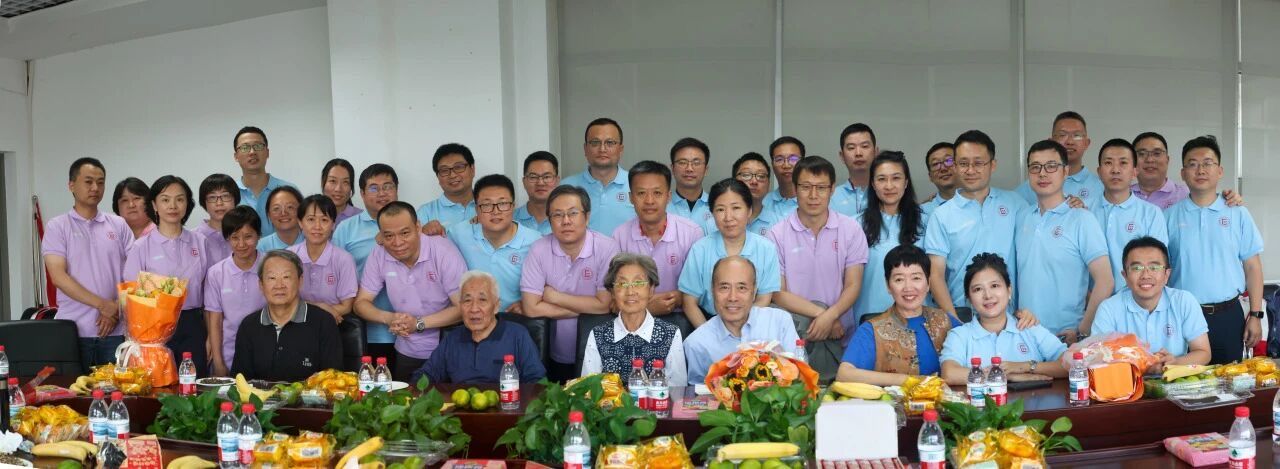 各年级校友们满怀思念
