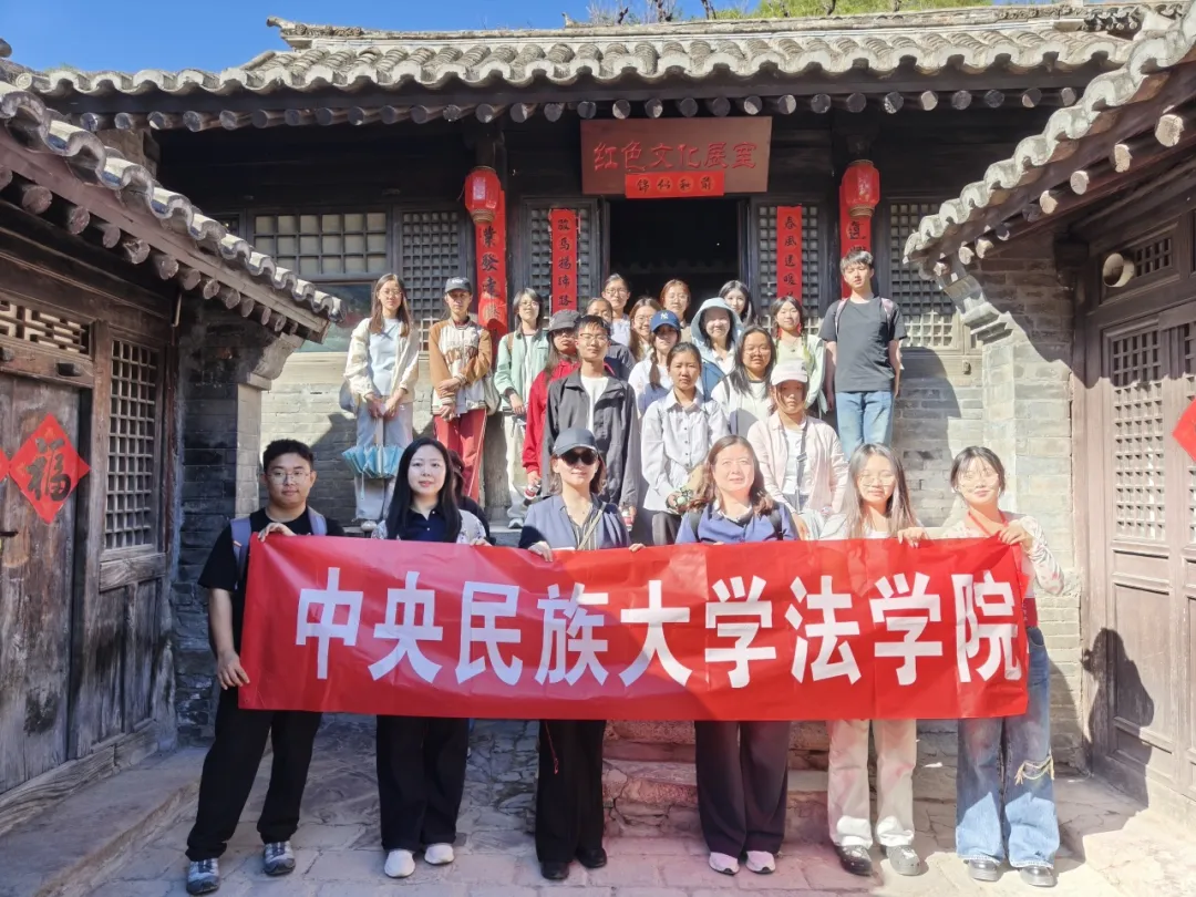 在海淀区人民法院立案庭(诉讼服务中心