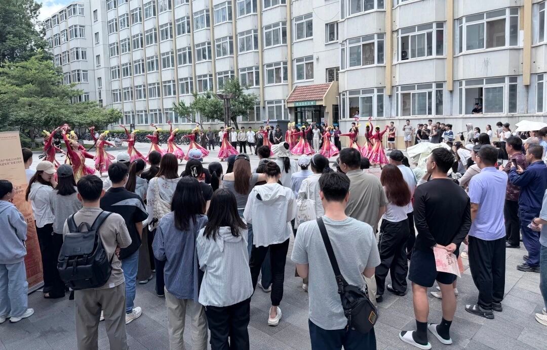 传承与弘扬伟大延安精神
