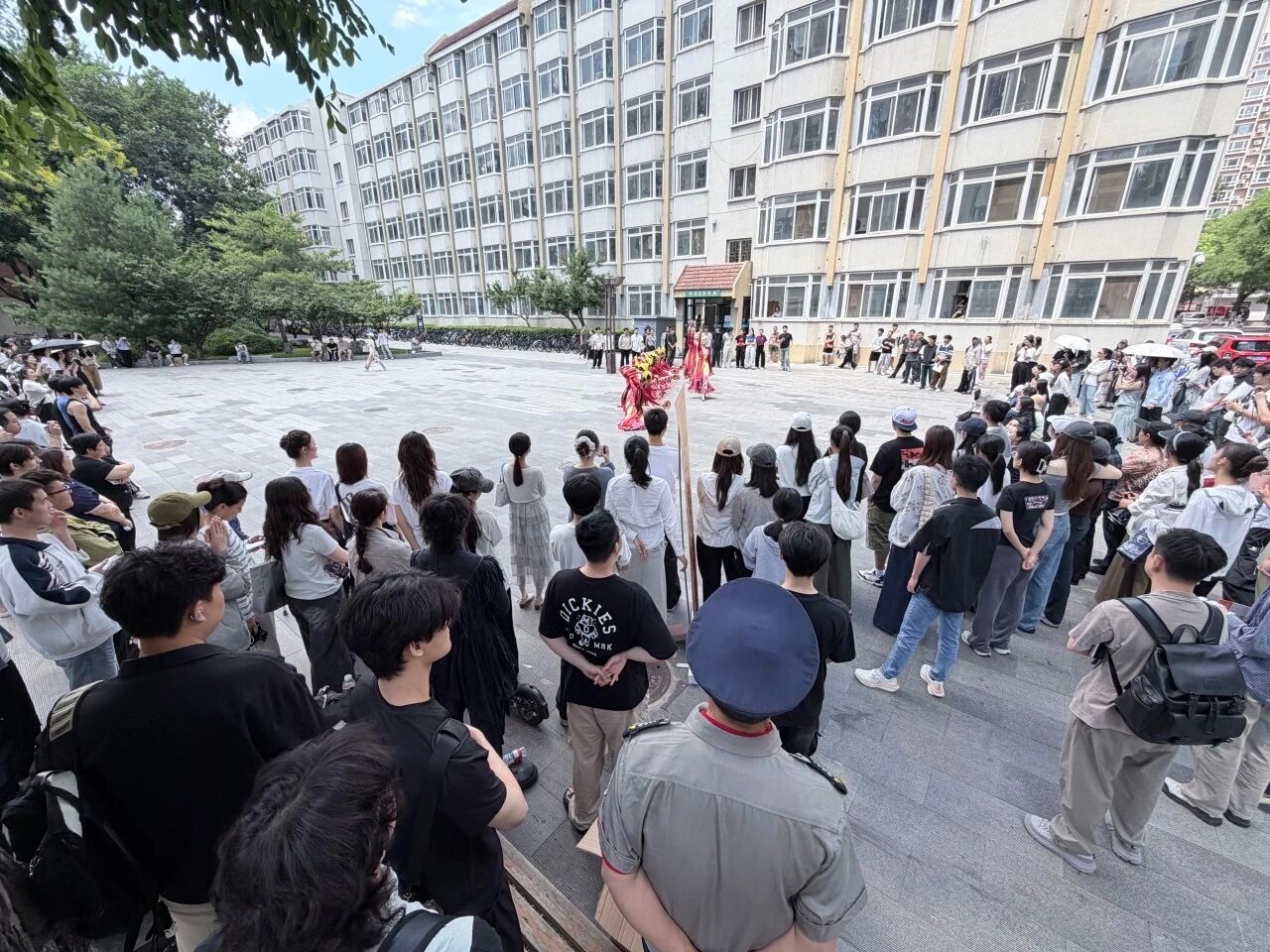 6月9日中午